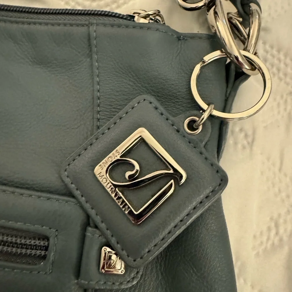 STONE MOUNTAIN LEATHER FROM THE STAMFORD COLLECTION dusty blue NWOT